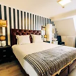 Boutique Joli Bois 3*