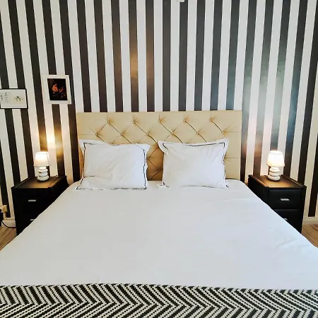 Boutique Joli Bois 3* De Haan