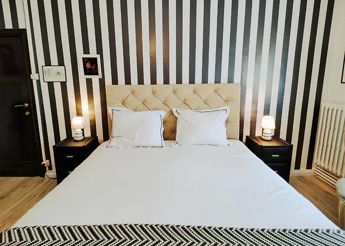 Boutique Joli Bois 3* De Haan